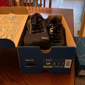 Selling pair of Brooks Womens size 10 wide black sneakers